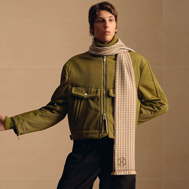 カシミヤマフラー 30×180 cm 《グラフィックH》 - マロン | Hermès